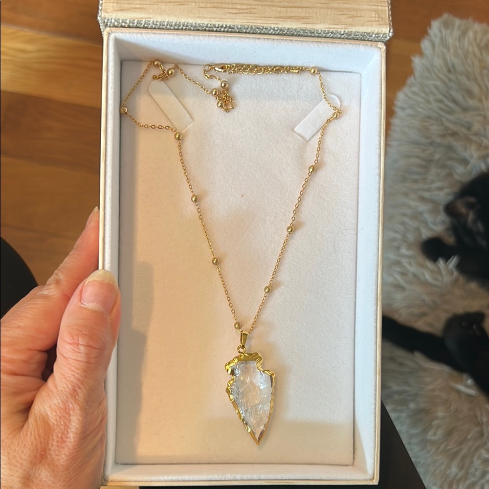 Aria Lattner Gold Arrowhead Pendant Necklace